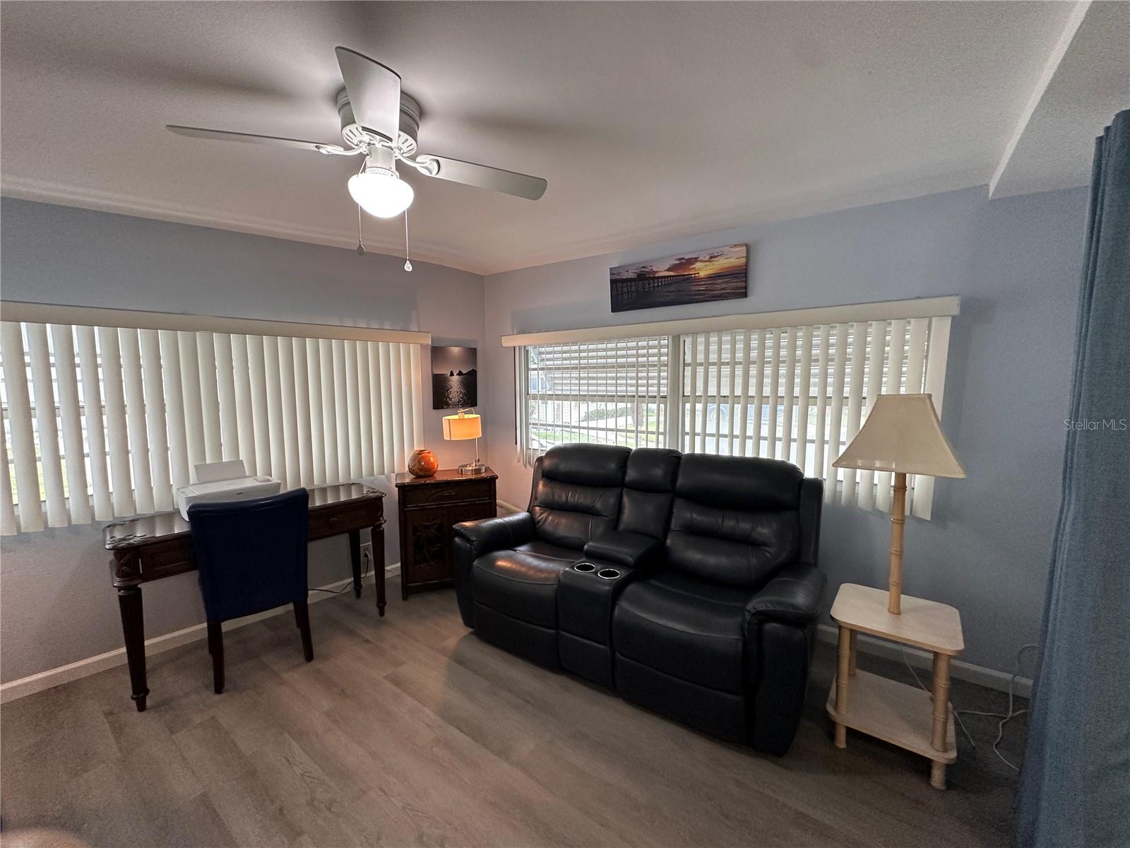 274 E OUTER DR, VENICE, FL, 34285