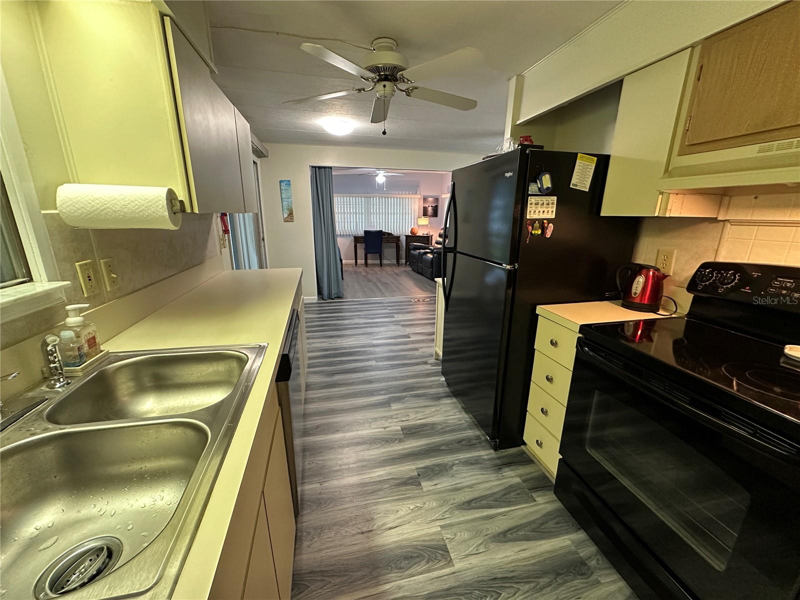 274 E OUTER DR, VENICE, FL, 34285