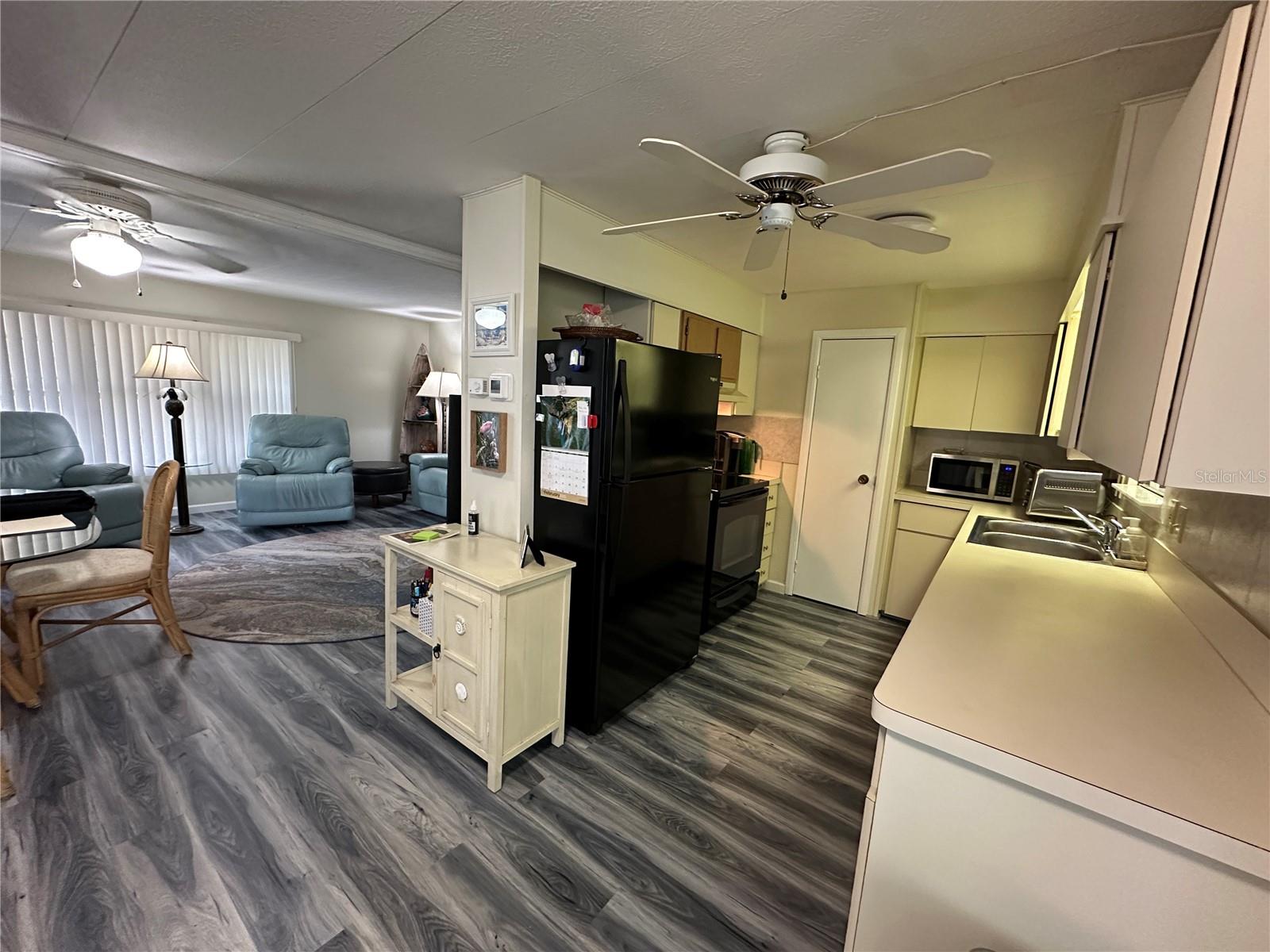 274 E OUTER DR, VENICE, FL, 34285