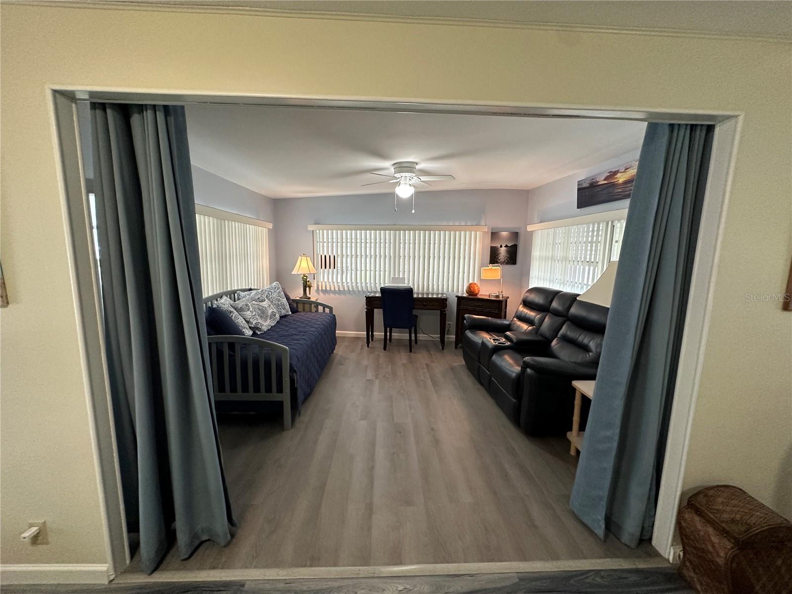 274 E OUTER DR, VENICE, FL, 34285
