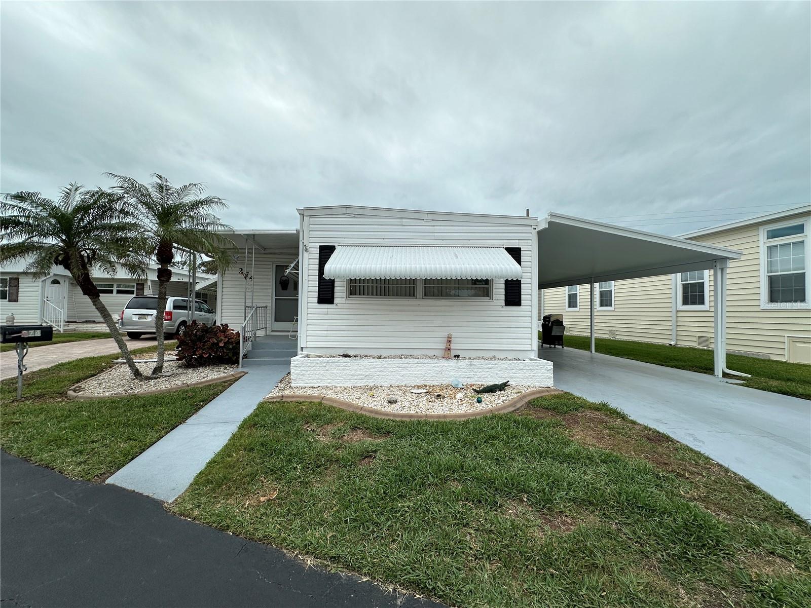 274 E OUTER DR, VENICE, FL, 34285