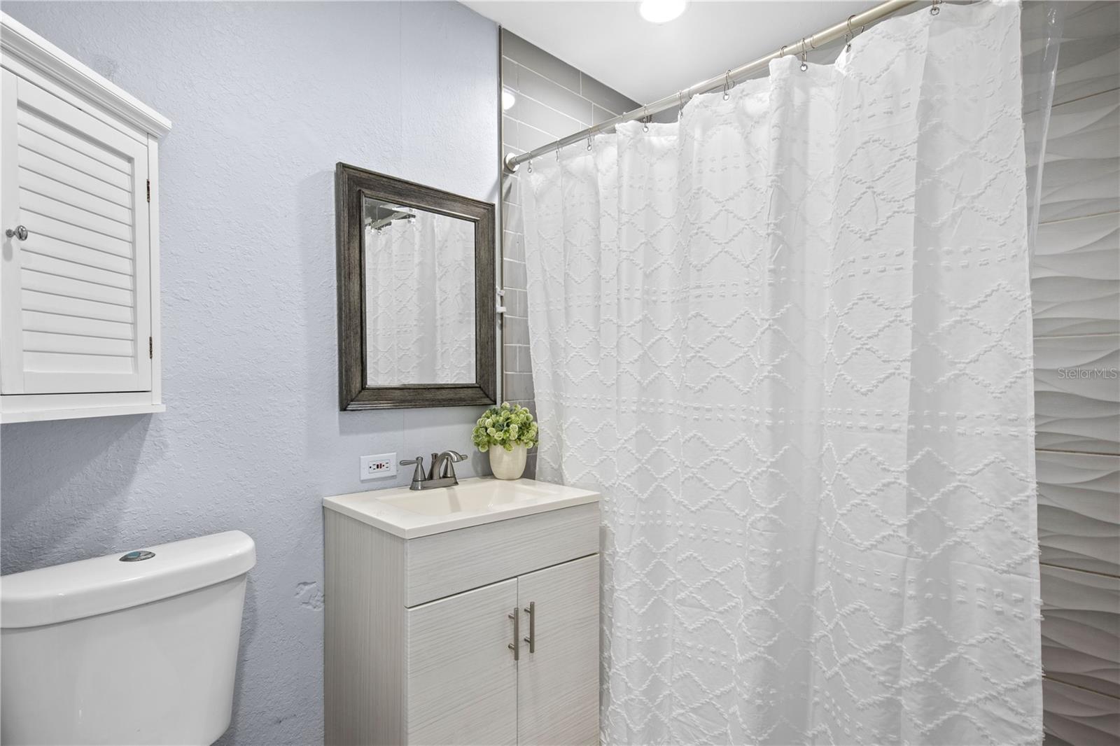 4003 3RD AVE NW, BRADENTON, FL, 34209