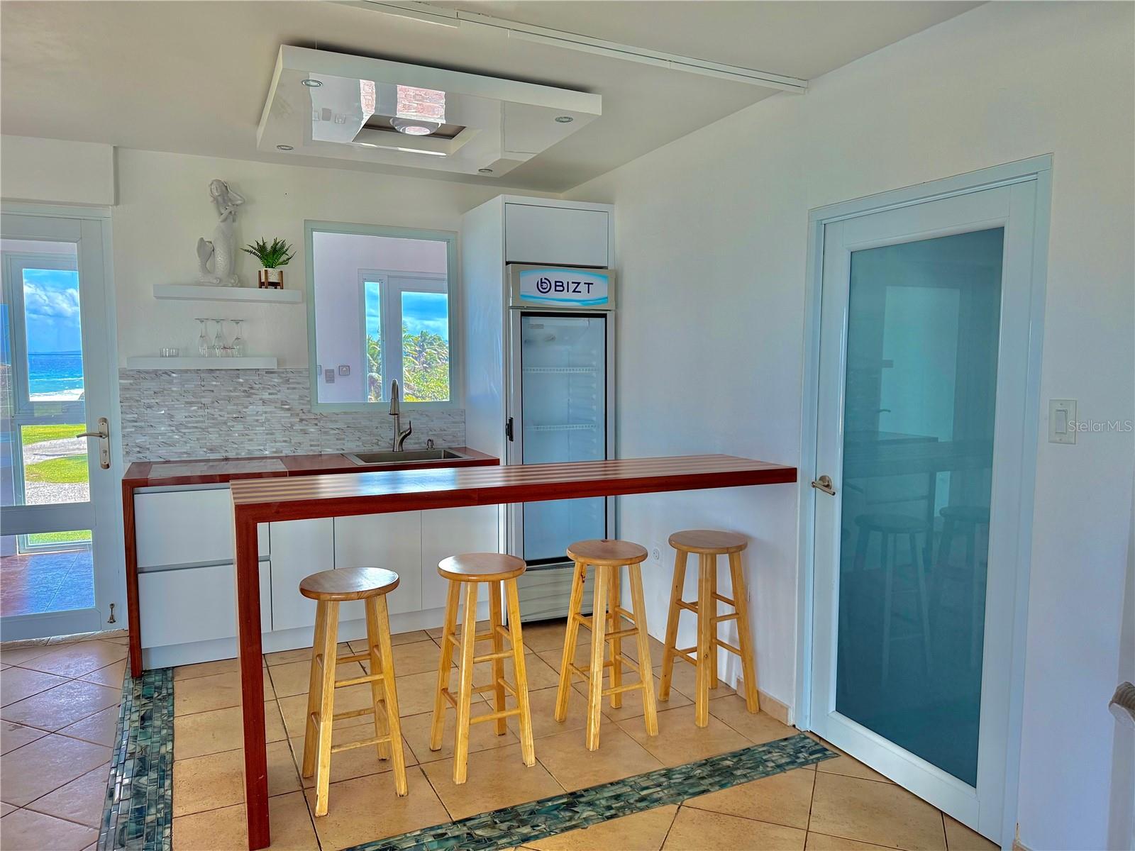 PR9111949 Property Photo