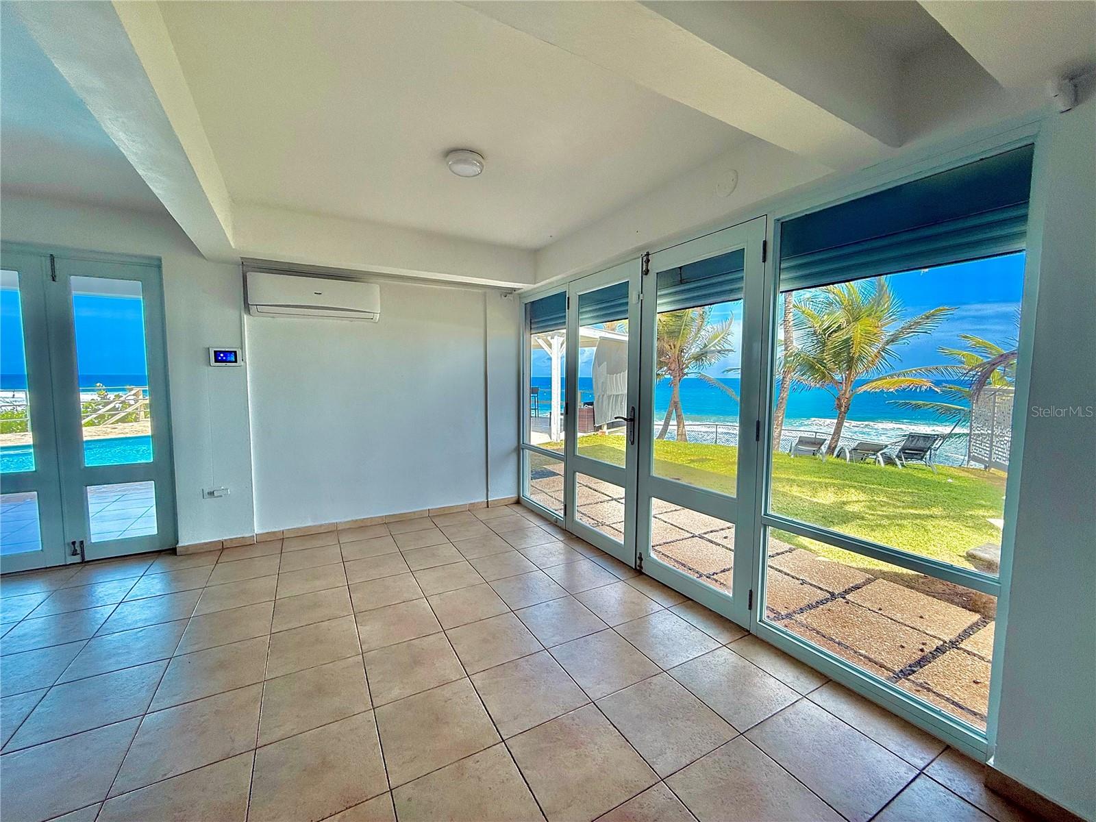 PR9111949 Property Photo