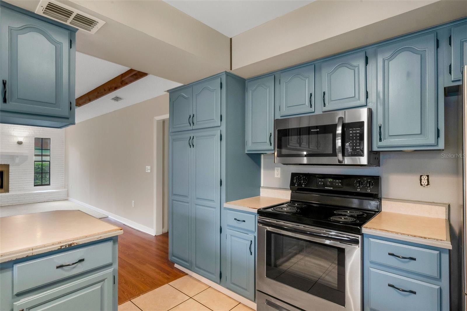 3511 SOUTHCREST BLVD, LAKELAND, FL, 33812