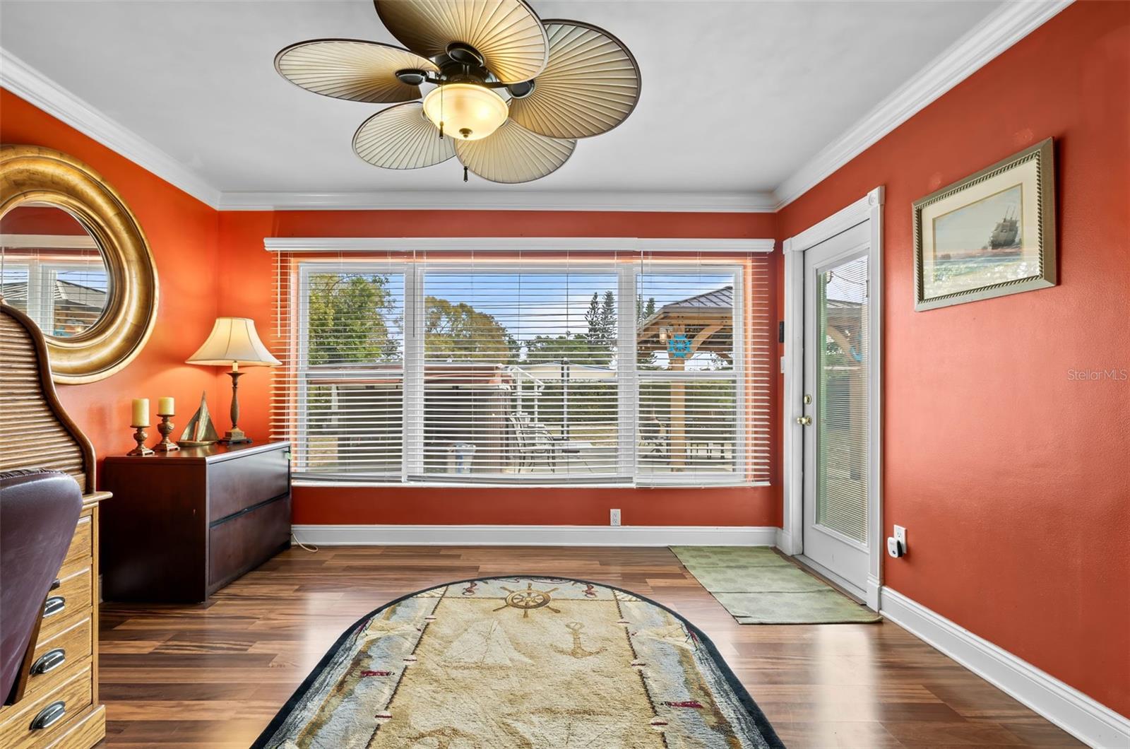 683 CIRCLE DR E, LARGO, FL, 33770