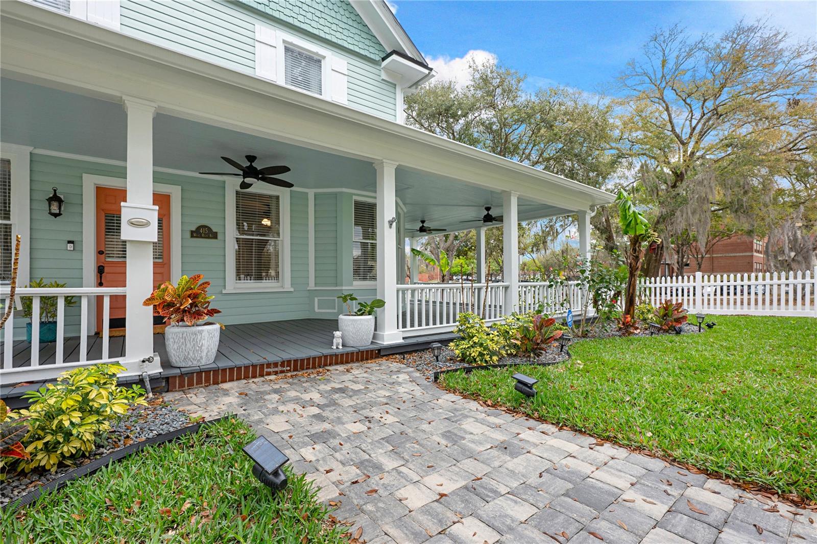 415 W RICH AVE, DELAND, FL, 32720