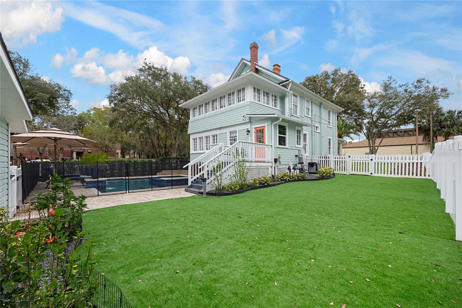 415 W RICH AVE, DELAND, FL, 32720