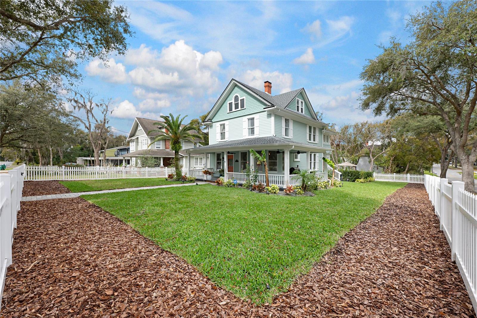 415 W RICH AVE, DELAND, FL, 32720