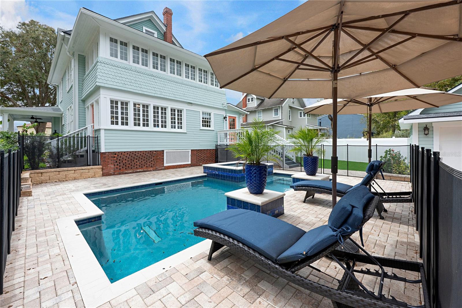 415 W RICH AVE, DELAND, FL, 32720