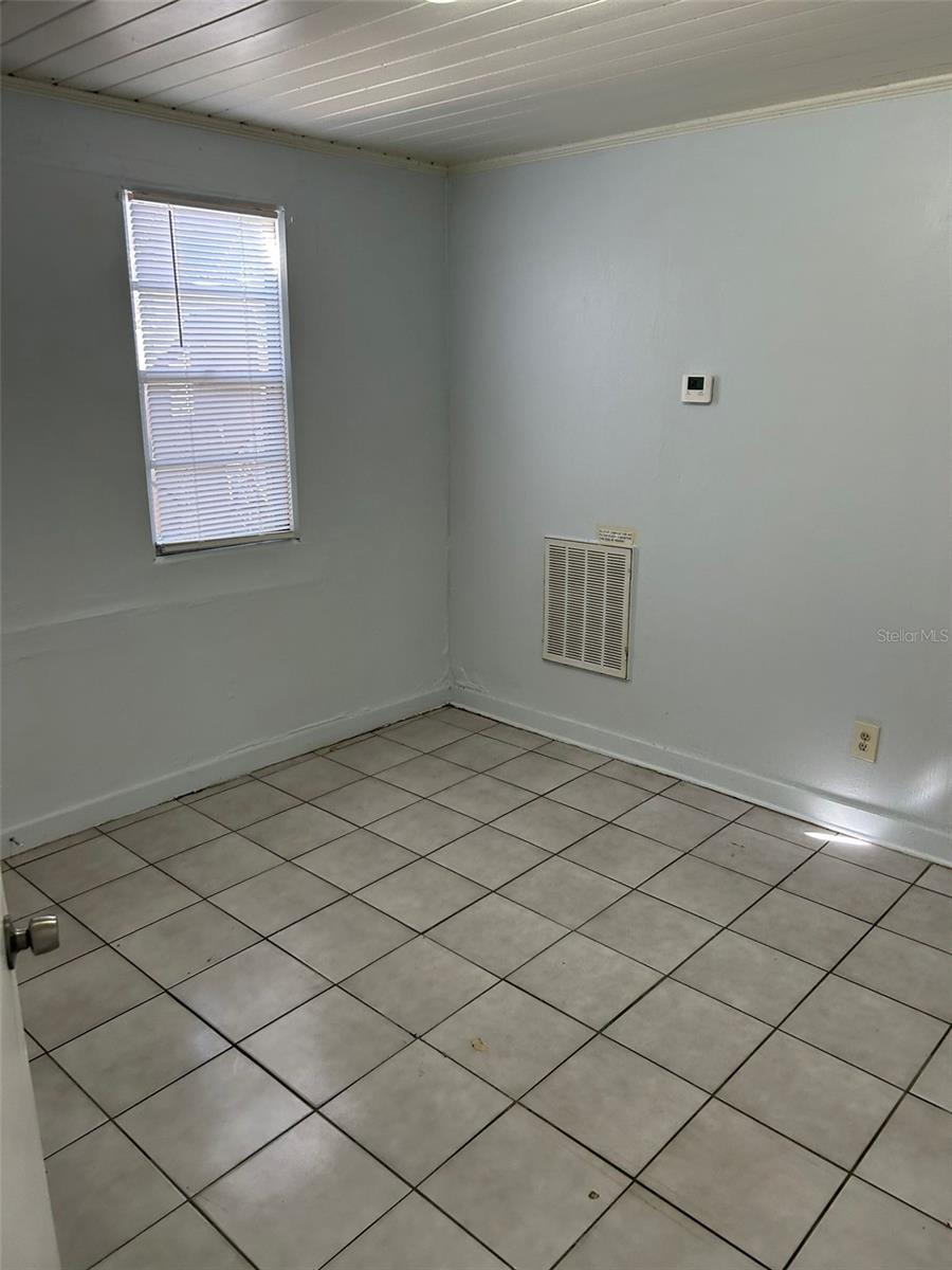 3317 W PINE ST, TAMPA, FL, 33607