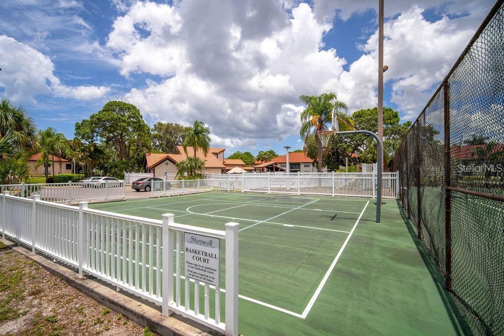 4330 47TH AVE W #104, BRADENTON, FL, 34210