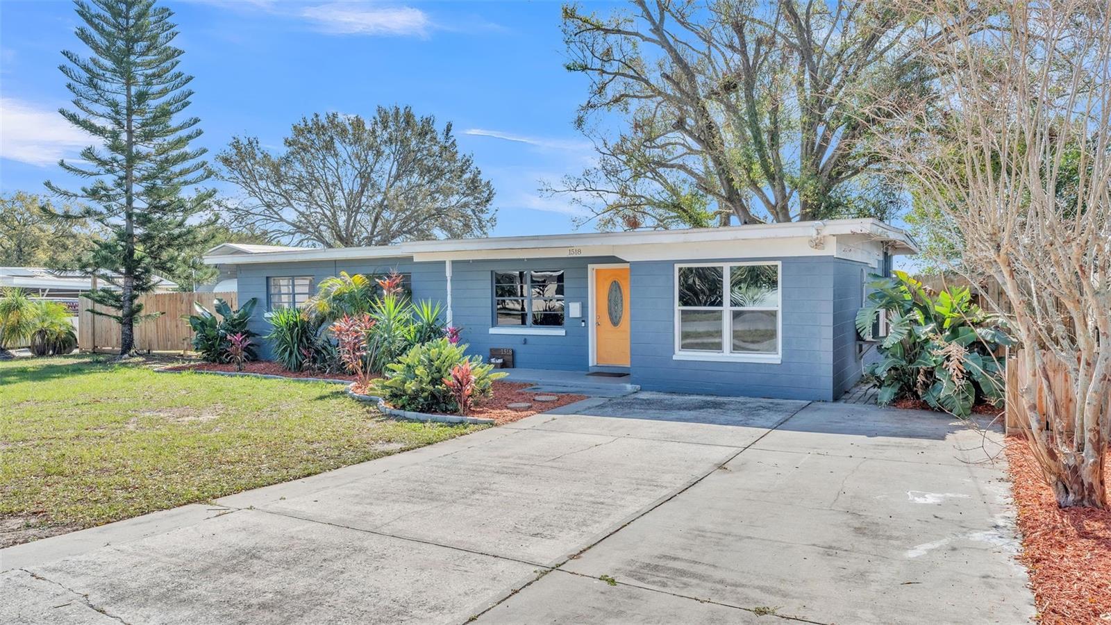 1518 AVENUE C NE, WINTER HAVEN, FL, 33881