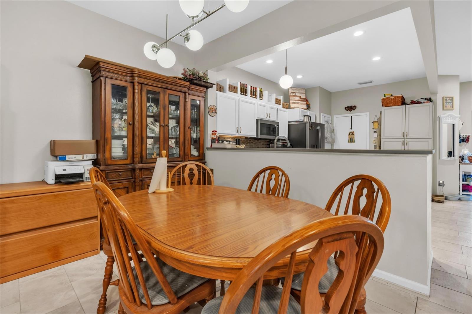 8418 SANDY BEACH ST, TAMPA, FL, 33634