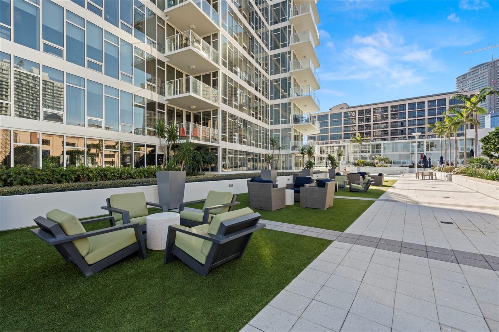 175 1ST ST S #1104, ST PETERSBURG, FL, 33701