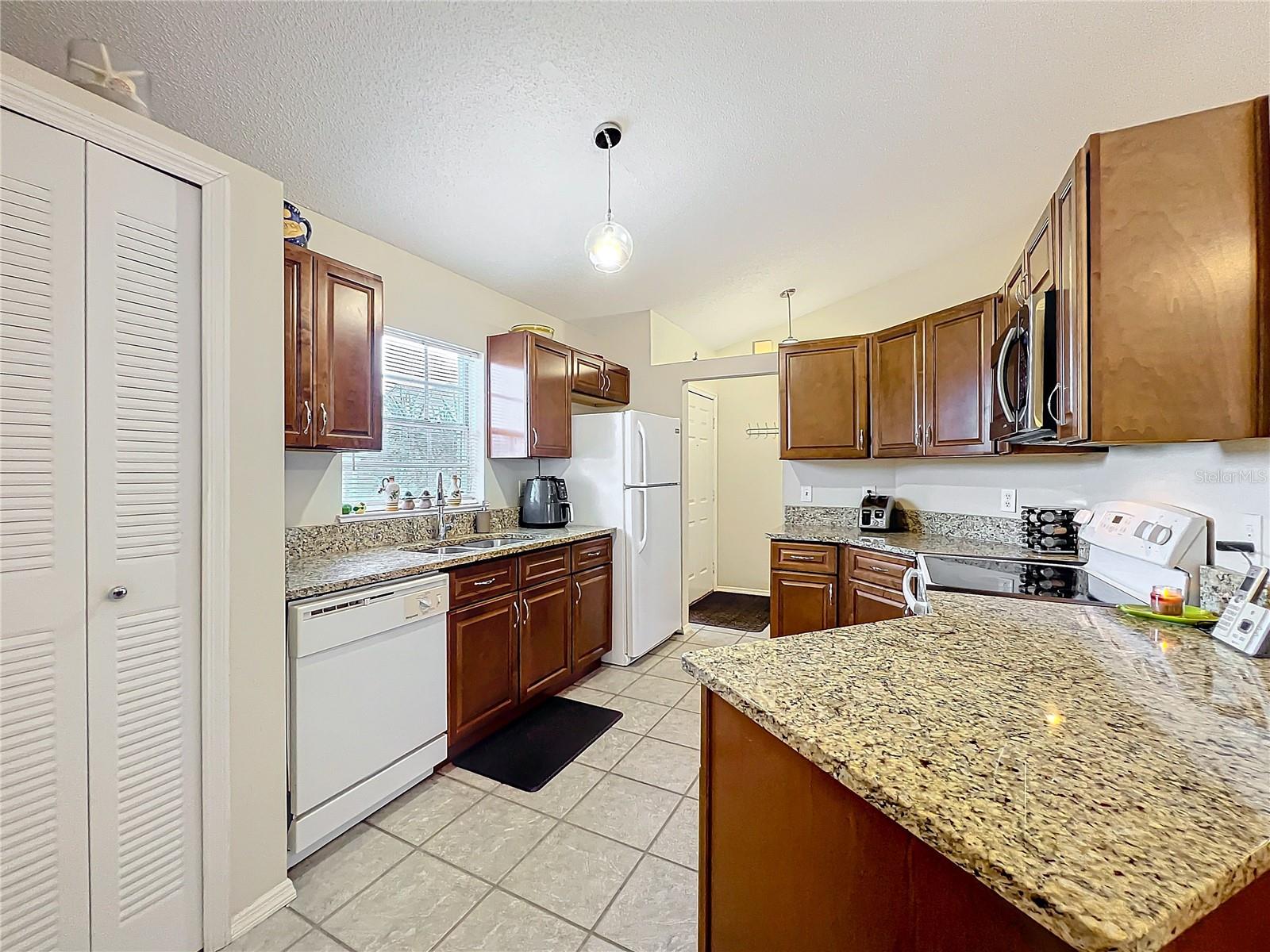 734 OLYMPIC CIR #30, OCOEE, FL, 34761