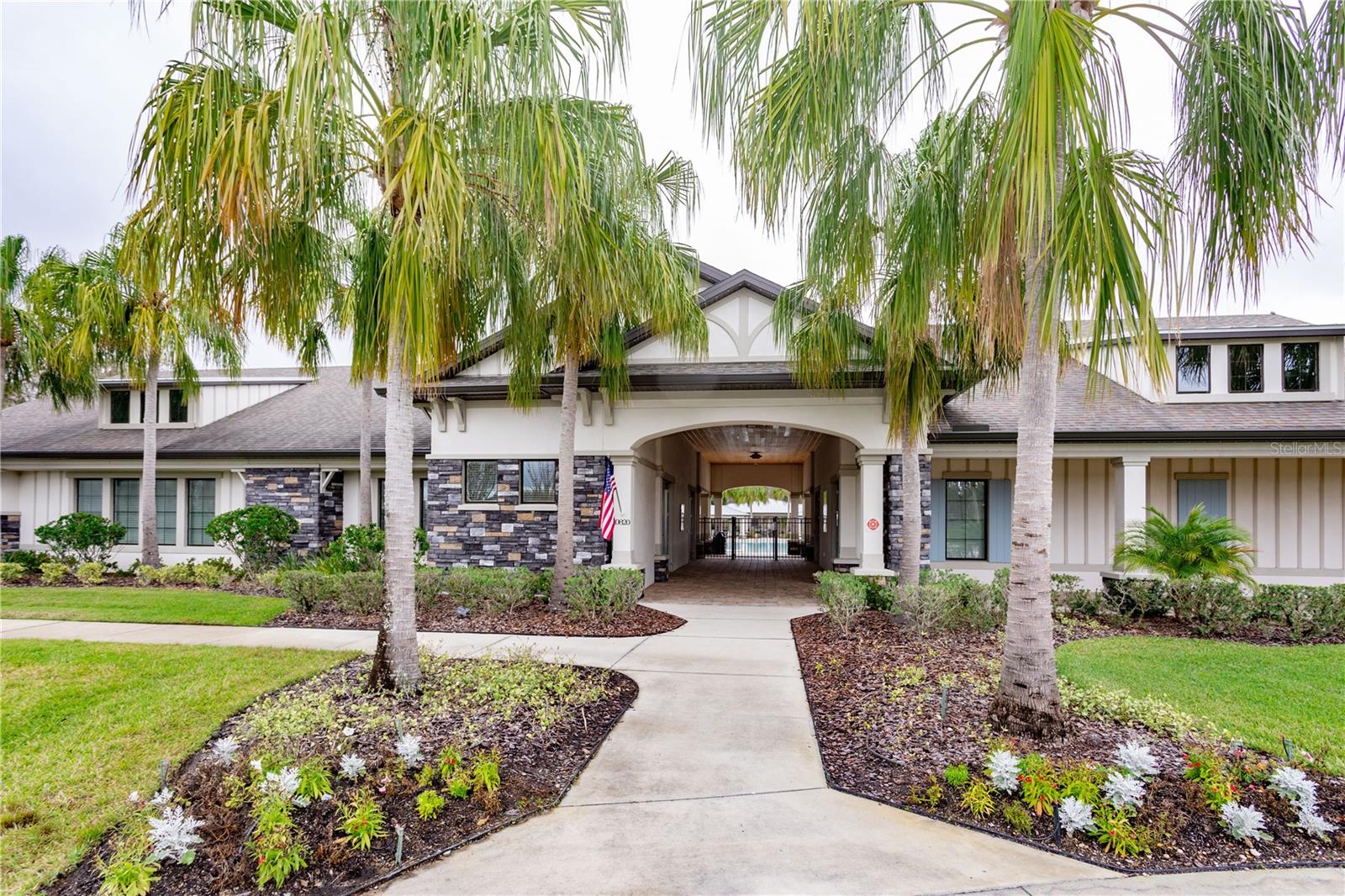 10812 APPLEWOOD RANGE WAY, TAMPA, FL, 33647