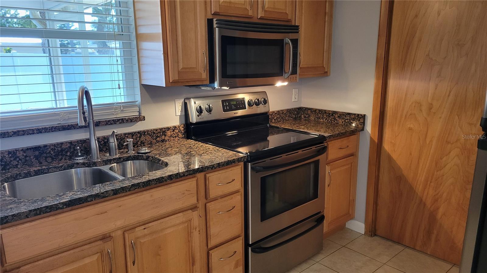 2310 MILFORD CIR, SARASOTA, FL, 34239