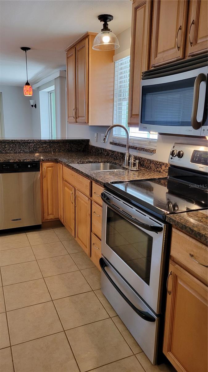 2310 MILFORD CIR, SARASOTA, FL, 34239