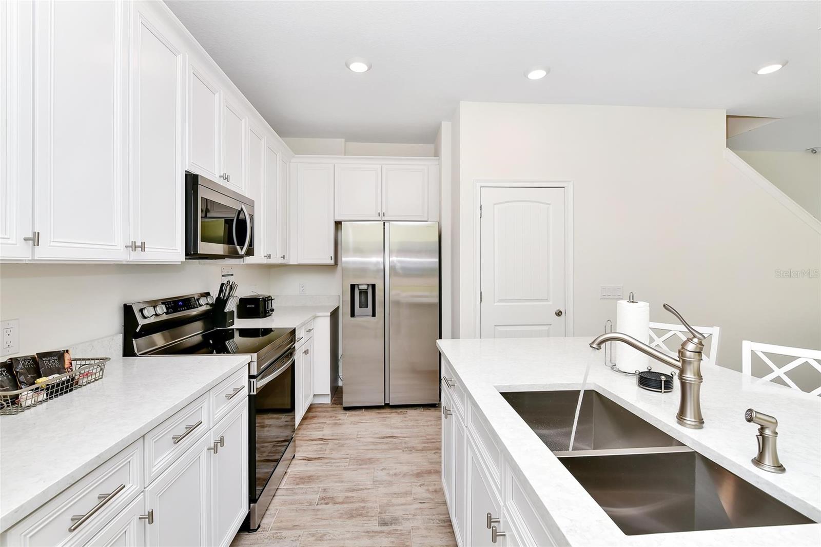 8146 COCONUT PL, KISSIMMEE, FL, 34747