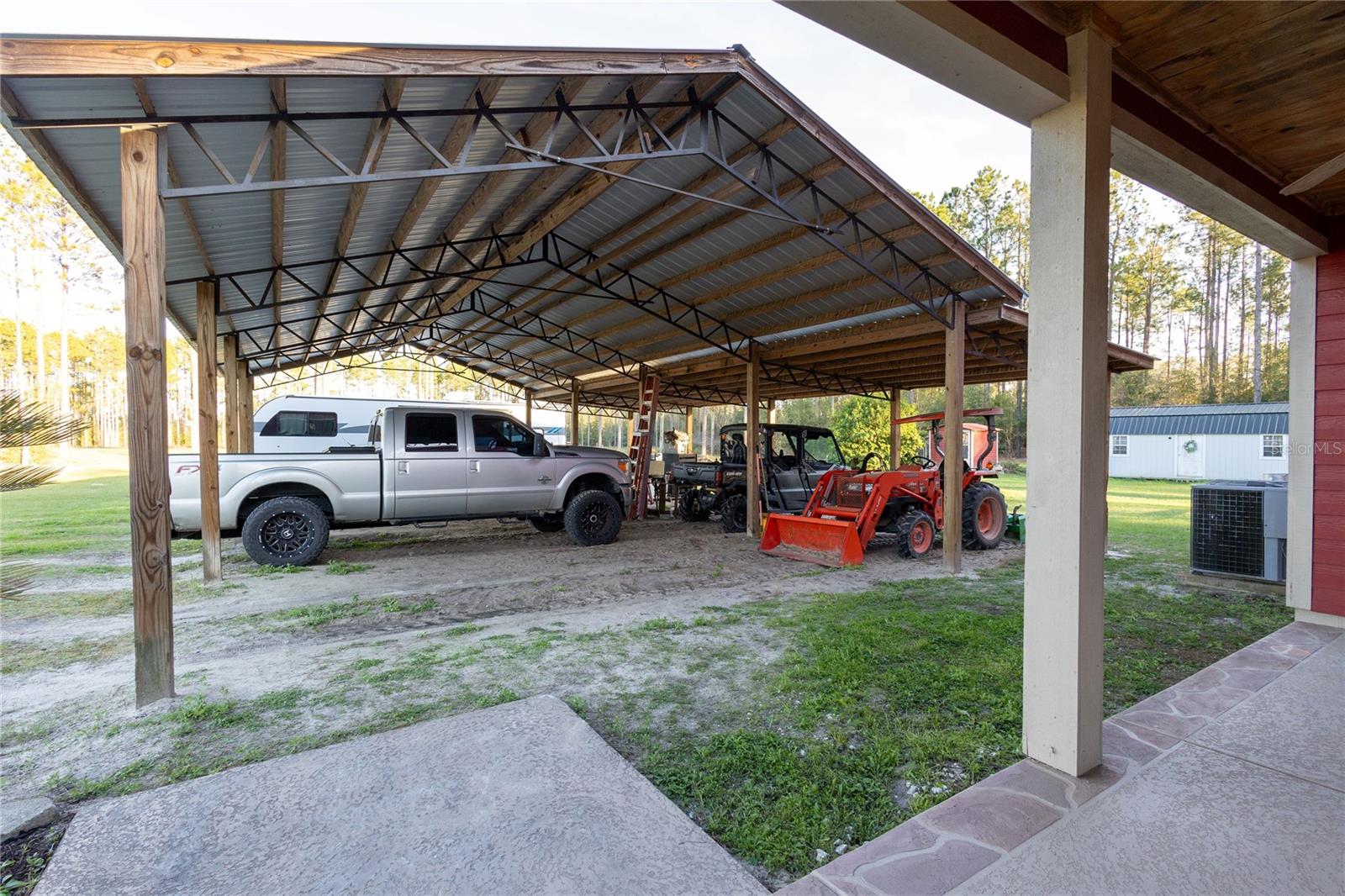 831 SE 11TH PL, WILLISTON, FL, 32696