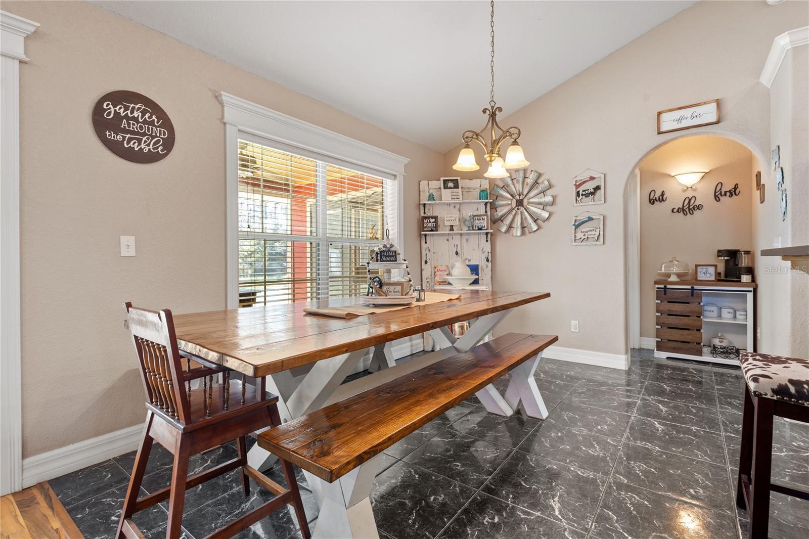 831 SE 11TH PL, WILLISTON, FL, 32696