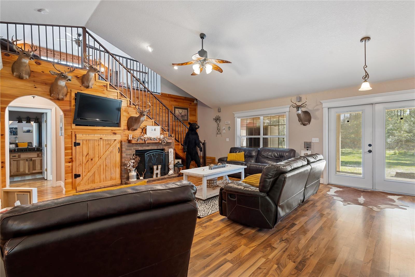 831 SE 11TH PL, WILLISTON, FL, 32696