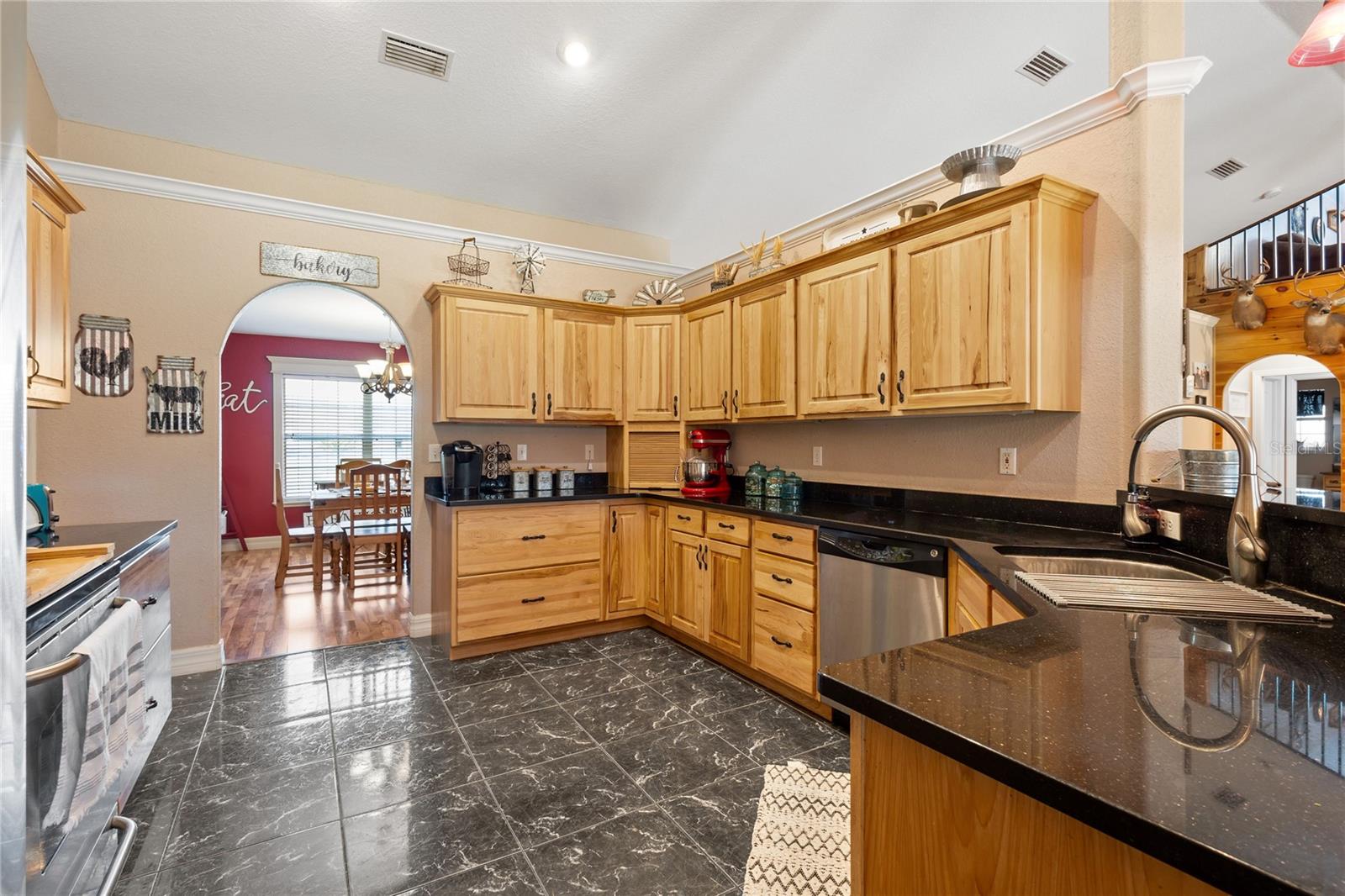 831 SE 11TH PL, WILLISTON, FL, 32696