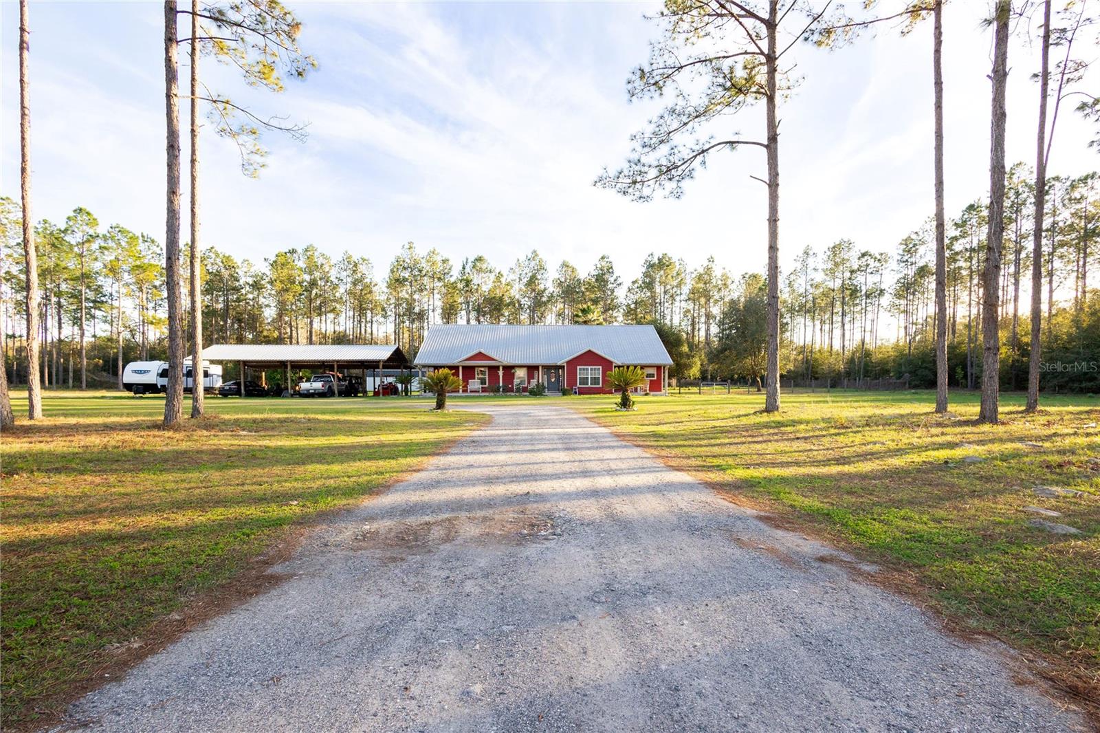 831 SE 11TH PL, WILLISTON, FL, 32696