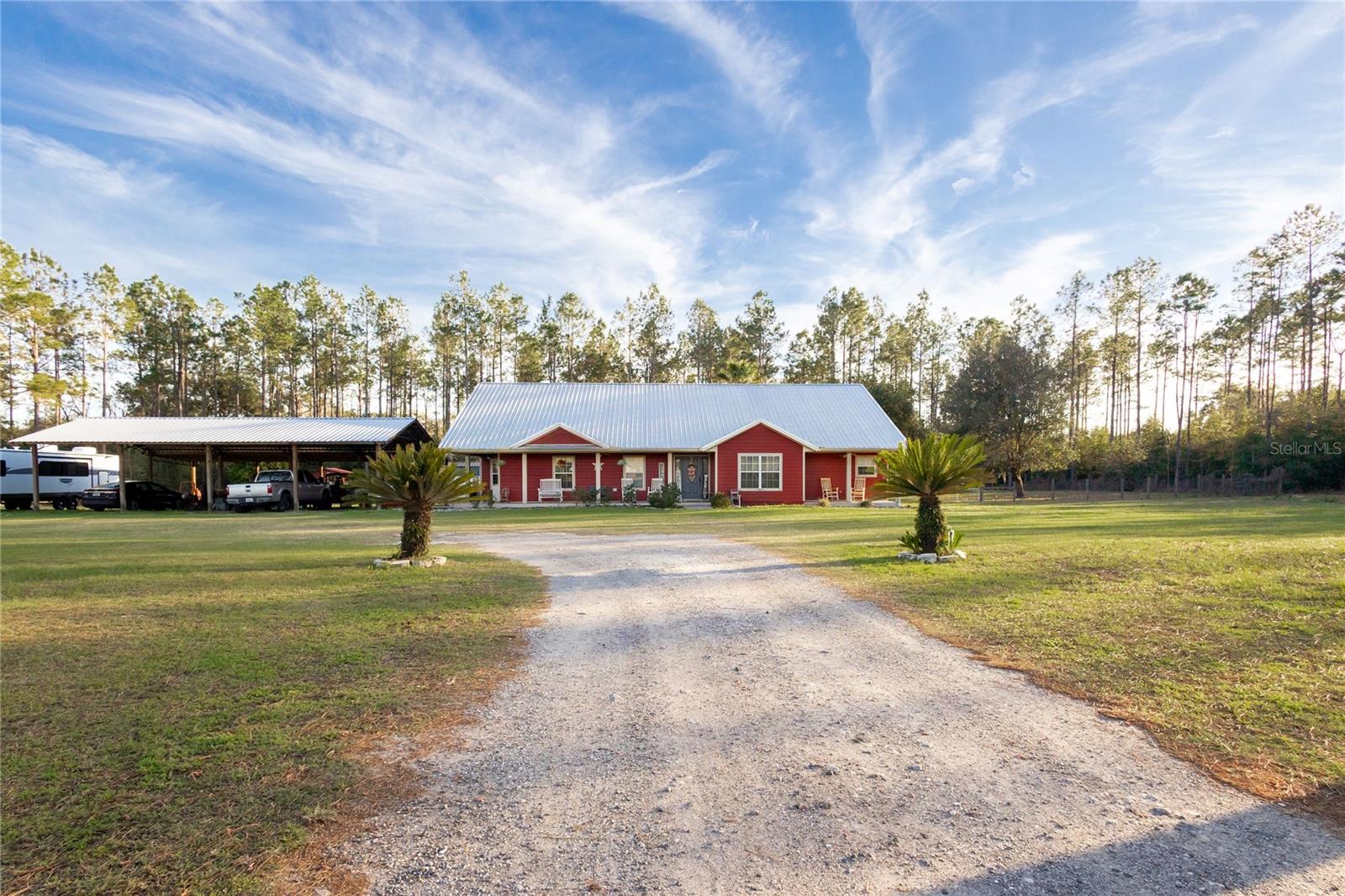 831 SE 11TH PL, WILLISTON, FL, 32696