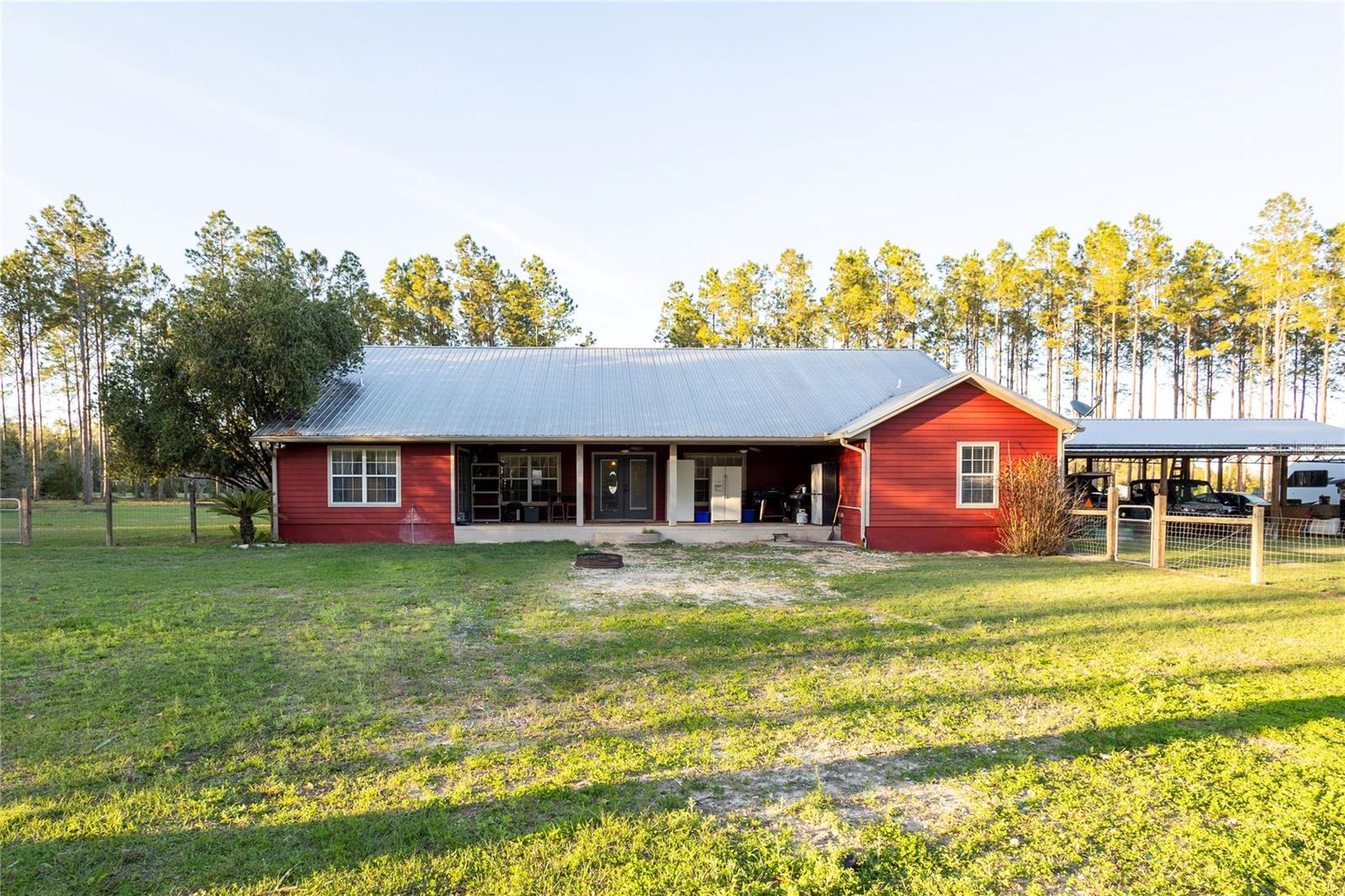 831 SE 11TH PL, WILLISTON, FL, 32696