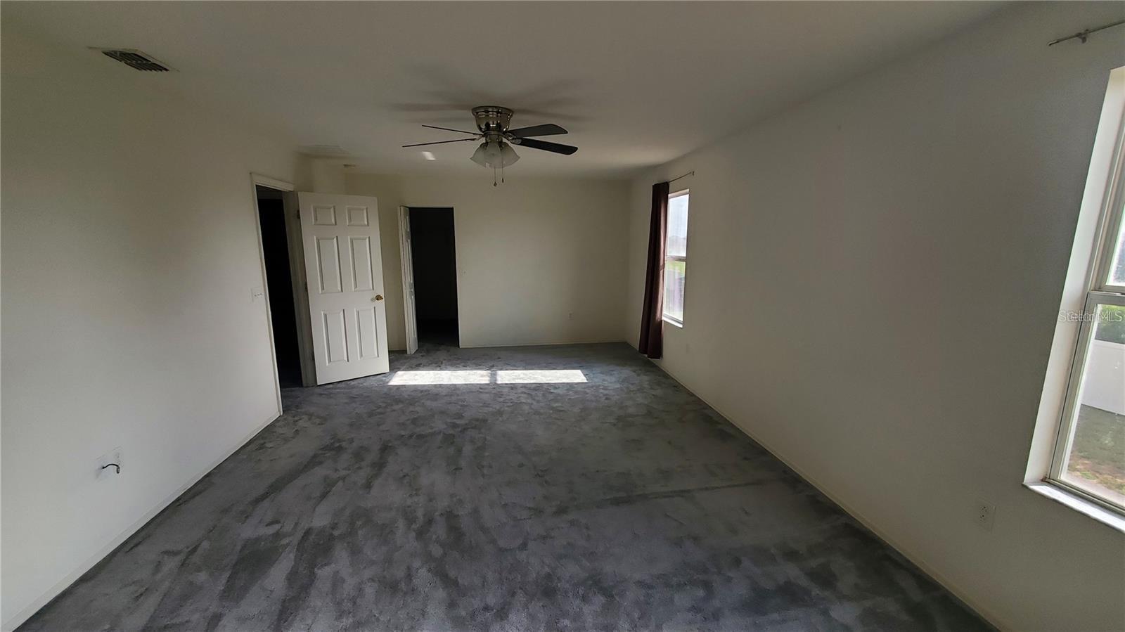 1600 STRATHMORE CIR, MOUNT DORA, FL, 32757