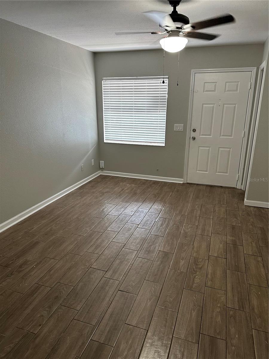 12752 N 57TH ST, TAMPA, FL, 33617