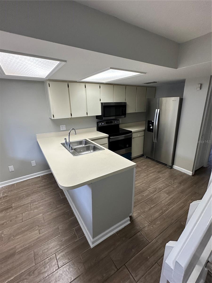 12752 N 57TH ST, TAMPA, FL, 33617