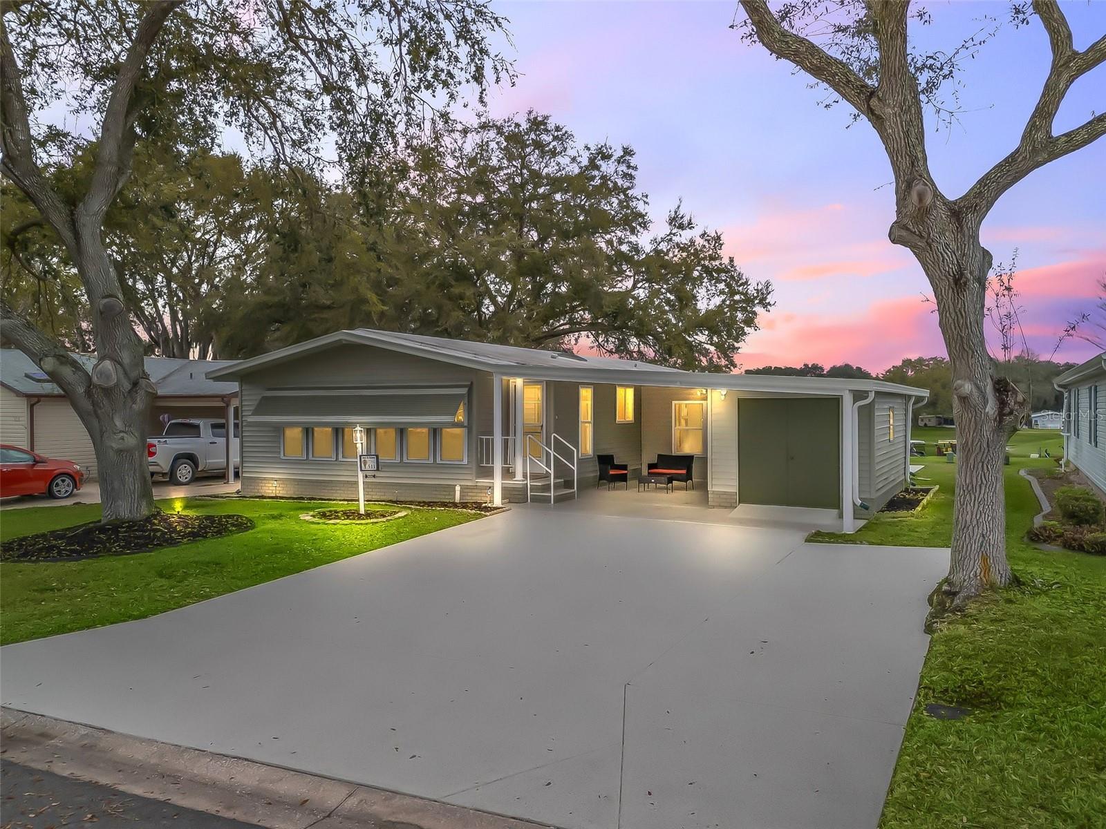 511 BONITA DR, LADY LAKE, FL, 32159