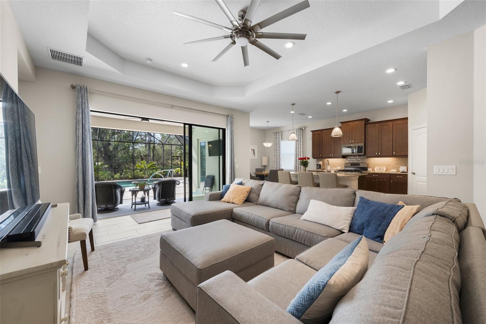 11981 HUNTERS CREEK RD, VENICE, FL, 34293