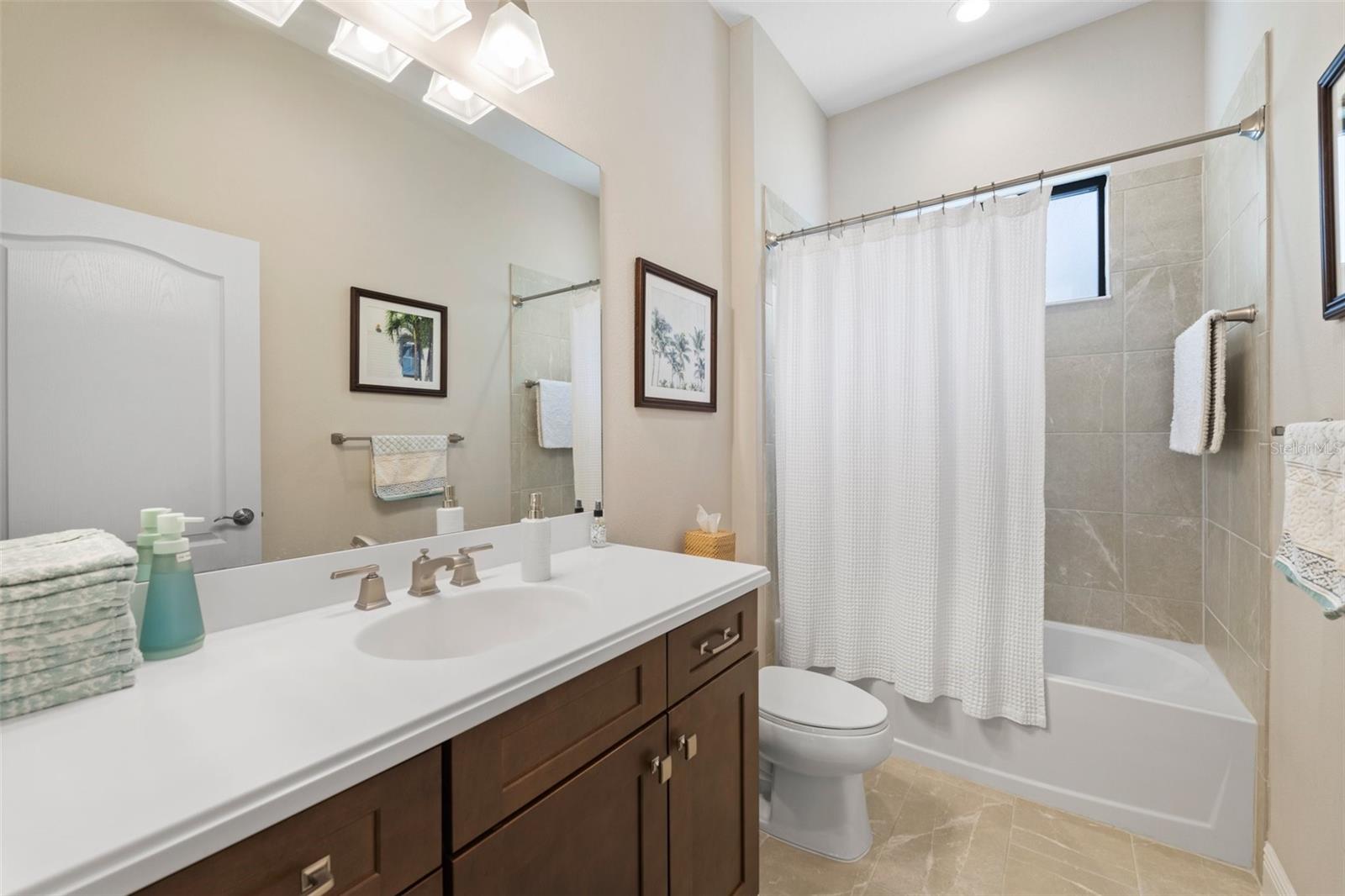 11981 HUNTERS CREEK RD, VENICE, FL, 34293