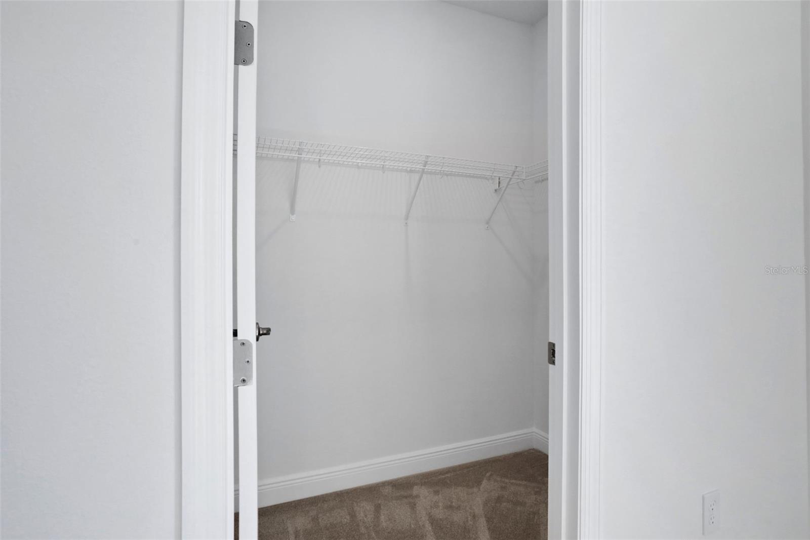 196 EAGLESTON LN, SARASOTA, FL, 34240