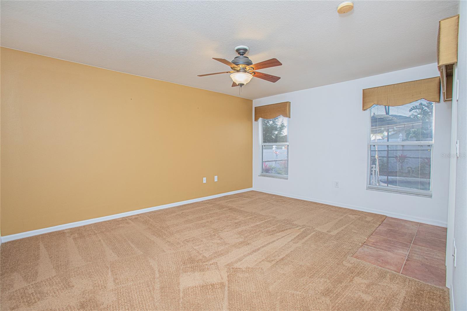 153 CAMBRIDGE AVE, DAVENPORT, FL, 33896