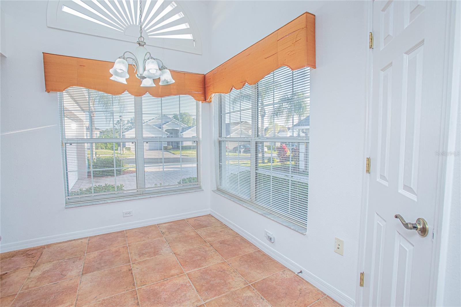 153 CAMBRIDGE AVE, DAVENPORT, FL, 33896