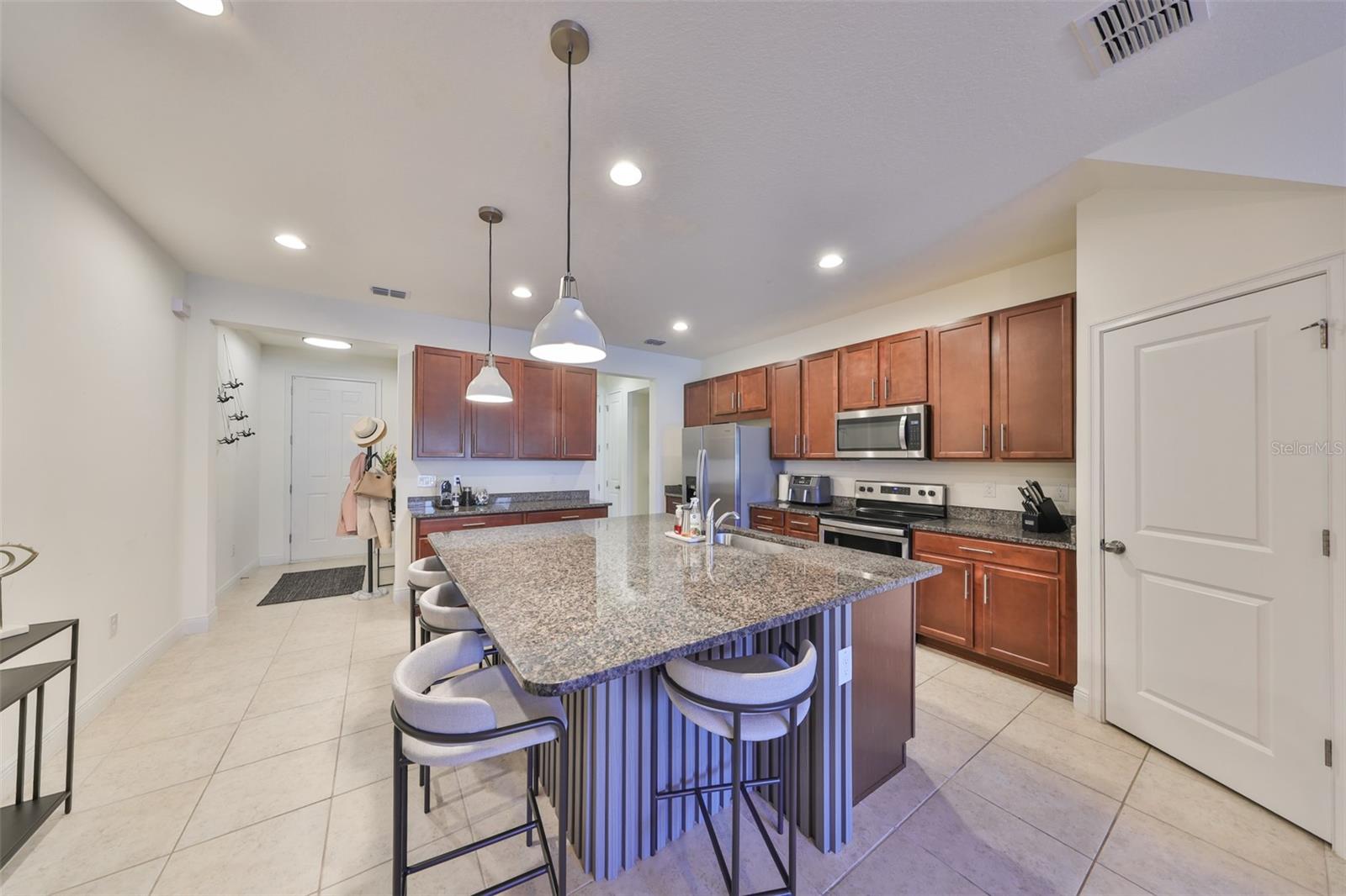 11644 CAMBIUM CROWN DR, RIVERVIEW, FL, 33569