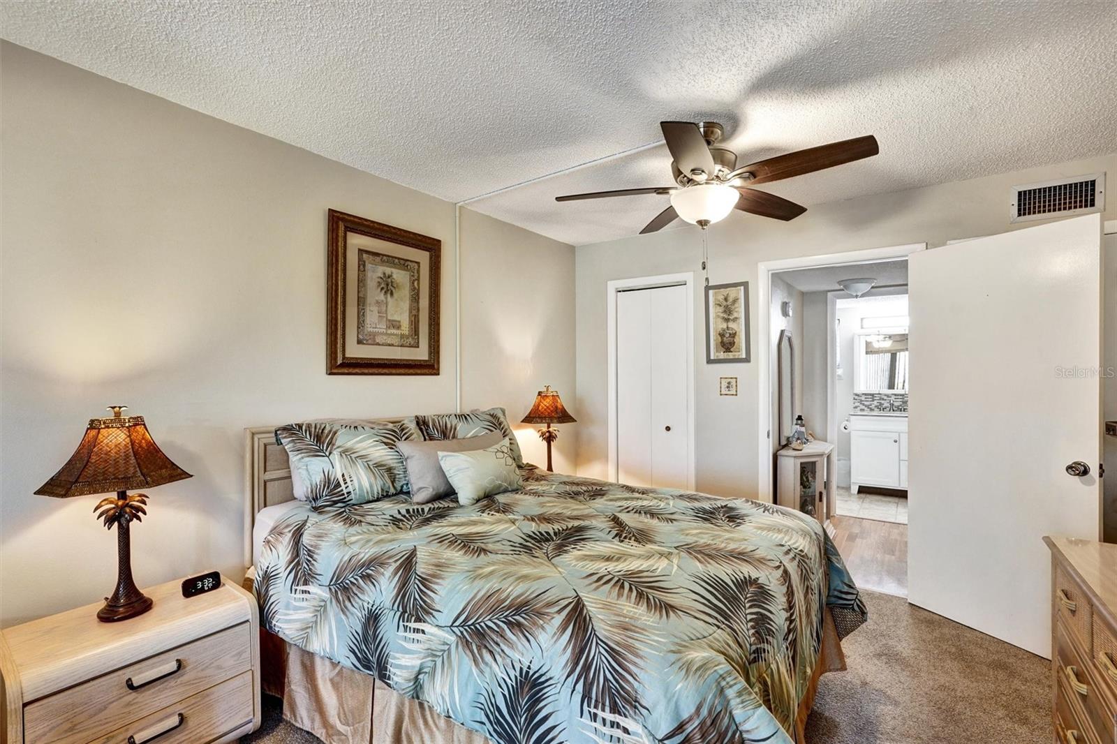 3698 LAKE BAYSHORE DR #K-410, BRADENTON, FL, 34205