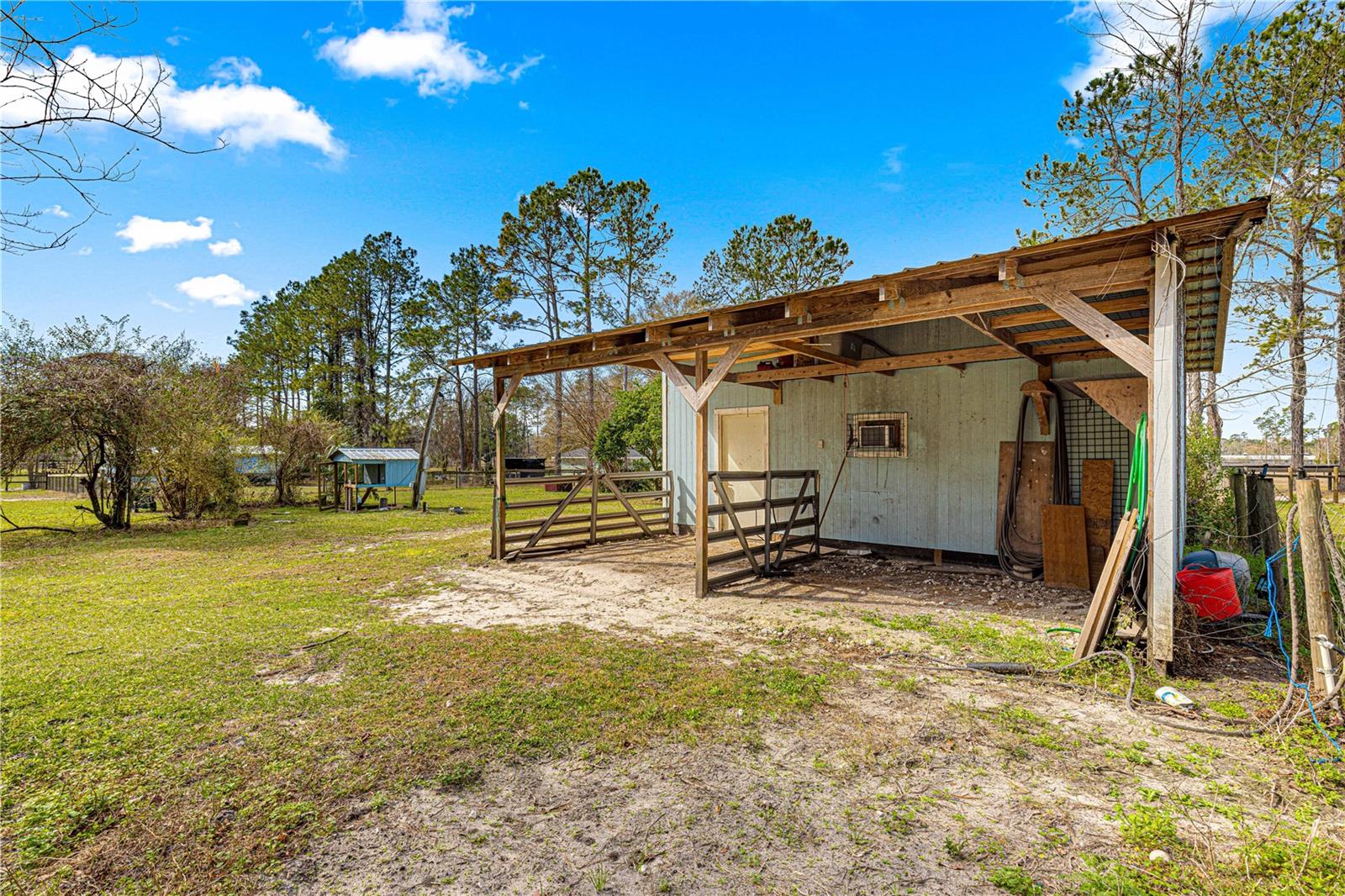 15540 N HIGHWAY 329, REDDICK, FL, 32686