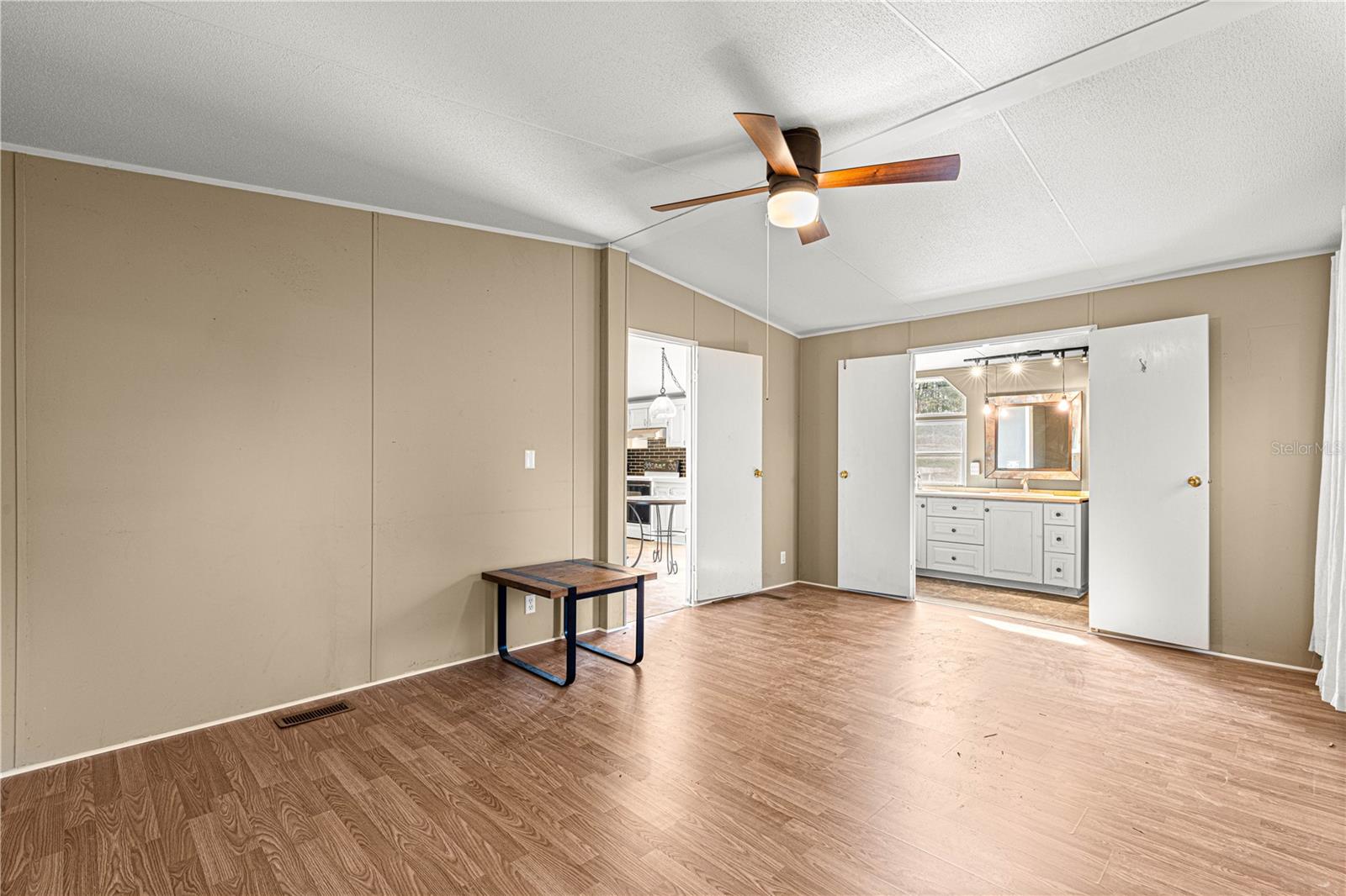 15540 N HIGHWAY 329, REDDICK, FL, 32686