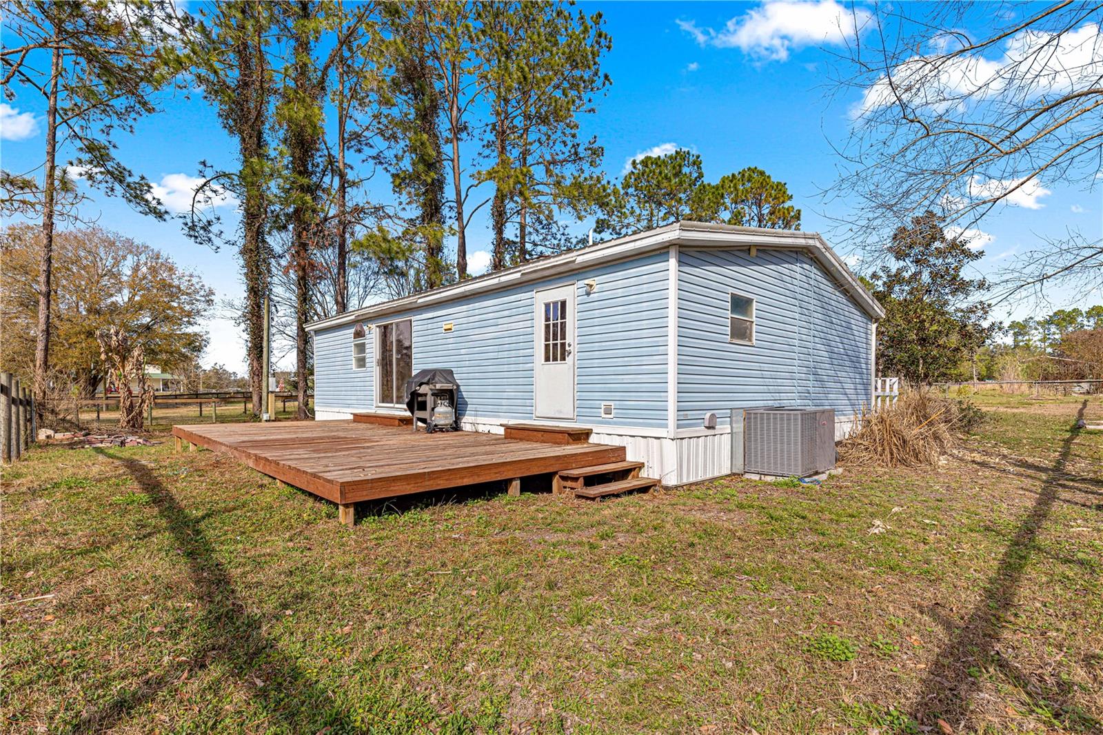 15540 N HIGHWAY 329, REDDICK, FL, 32686