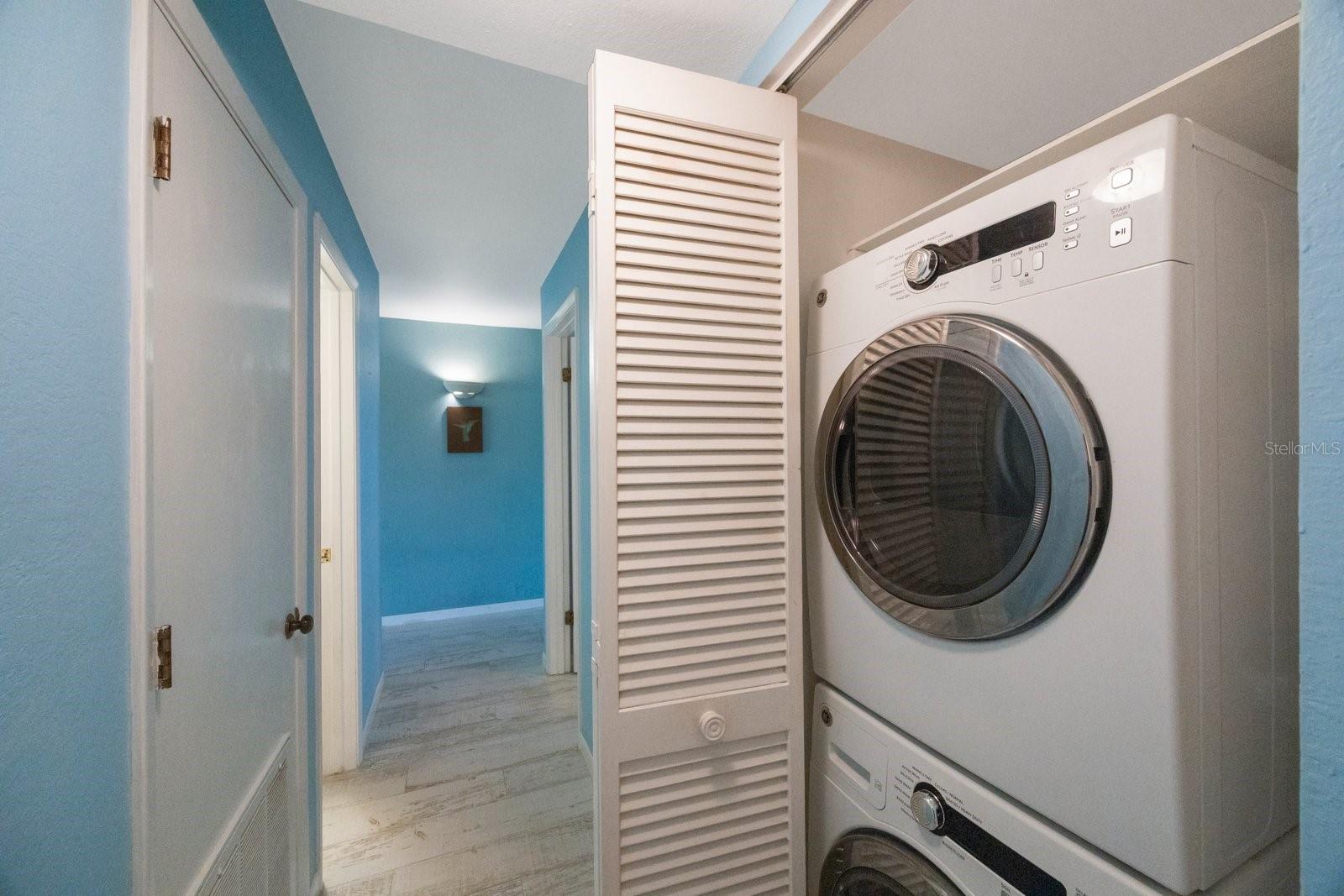 1125 PINELLAS BAYWAY S #305, ST PETERSBURG, FL, 33715