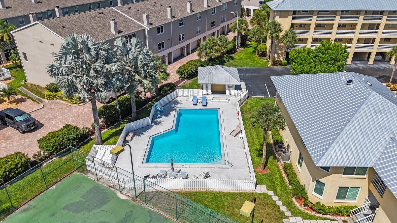 1125 PINELLAS BAYWAY S #305, ST PETERSBURG, FL, 33715