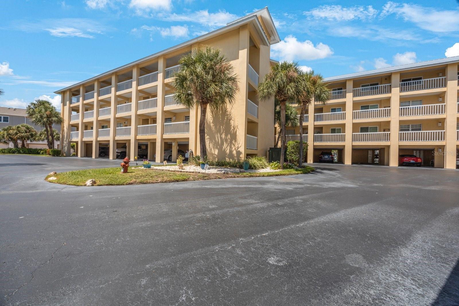 1125 PINELLAS BAYWAY S #305, ST PETERSBURG, FL, 33715