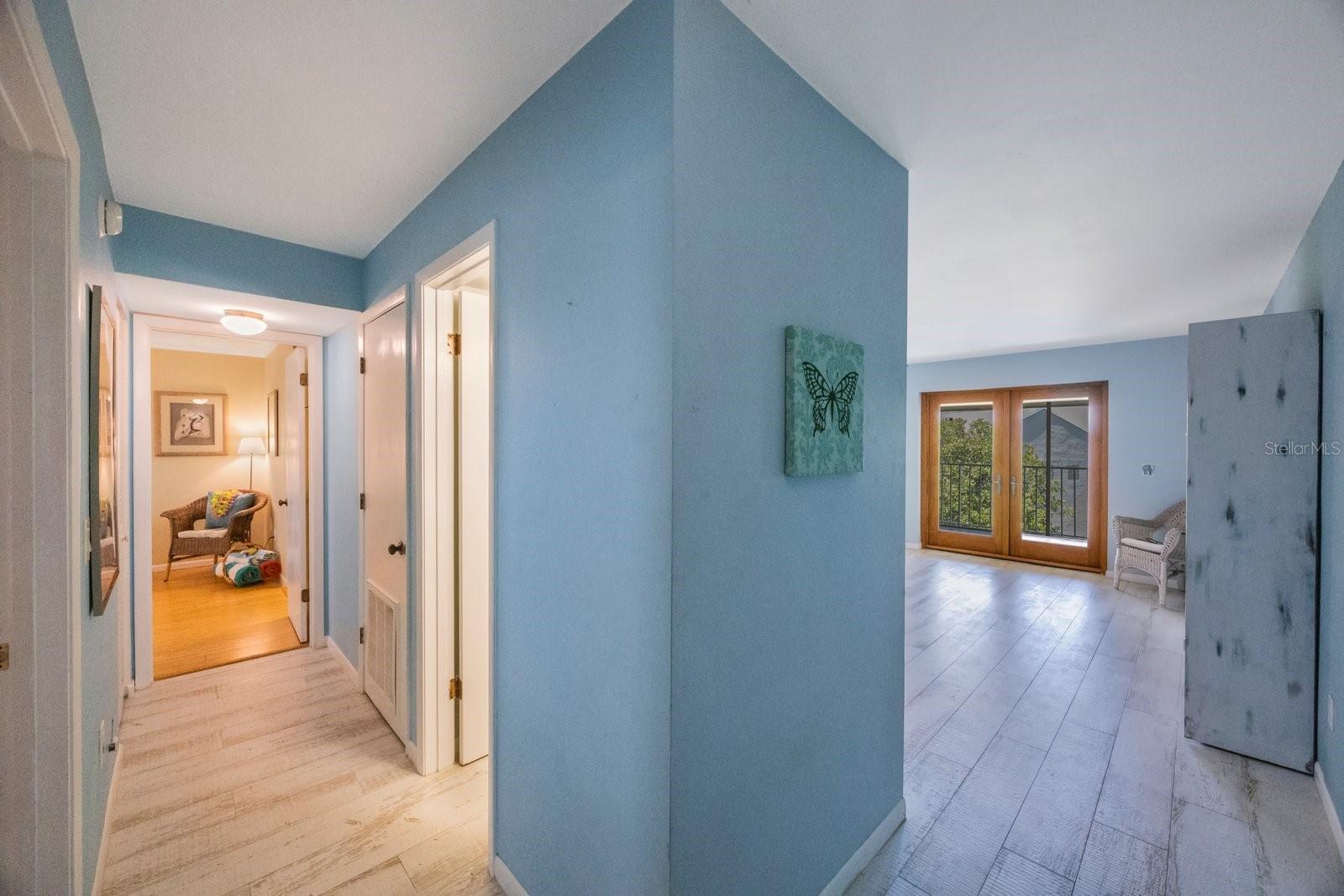 1125 PINELLAS BAYWAY S #305, ST PETERSBURG, FL, 33715