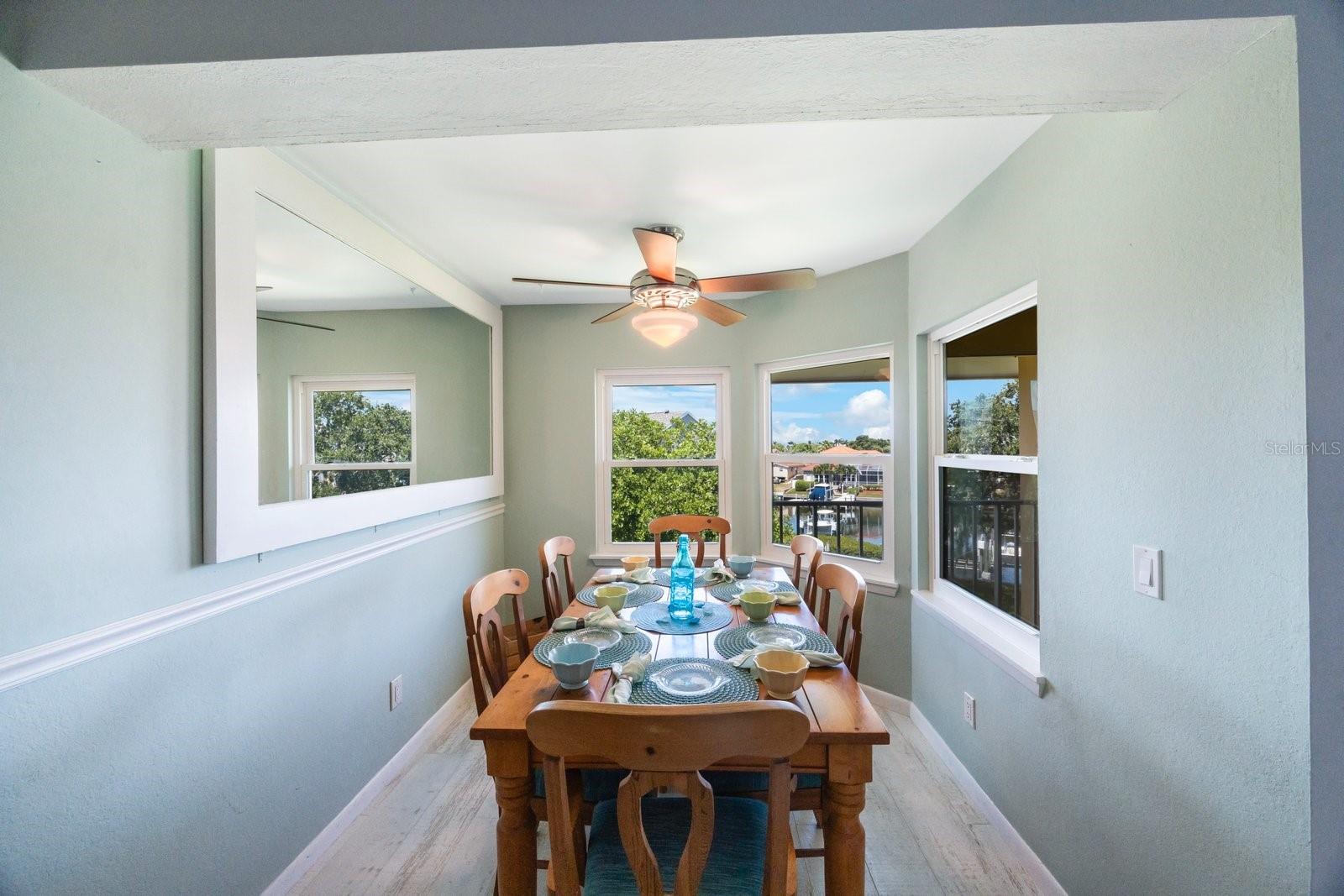 1125 PINELLAS BAYWAY S #305, ST PETERSBURG, FL, 33715